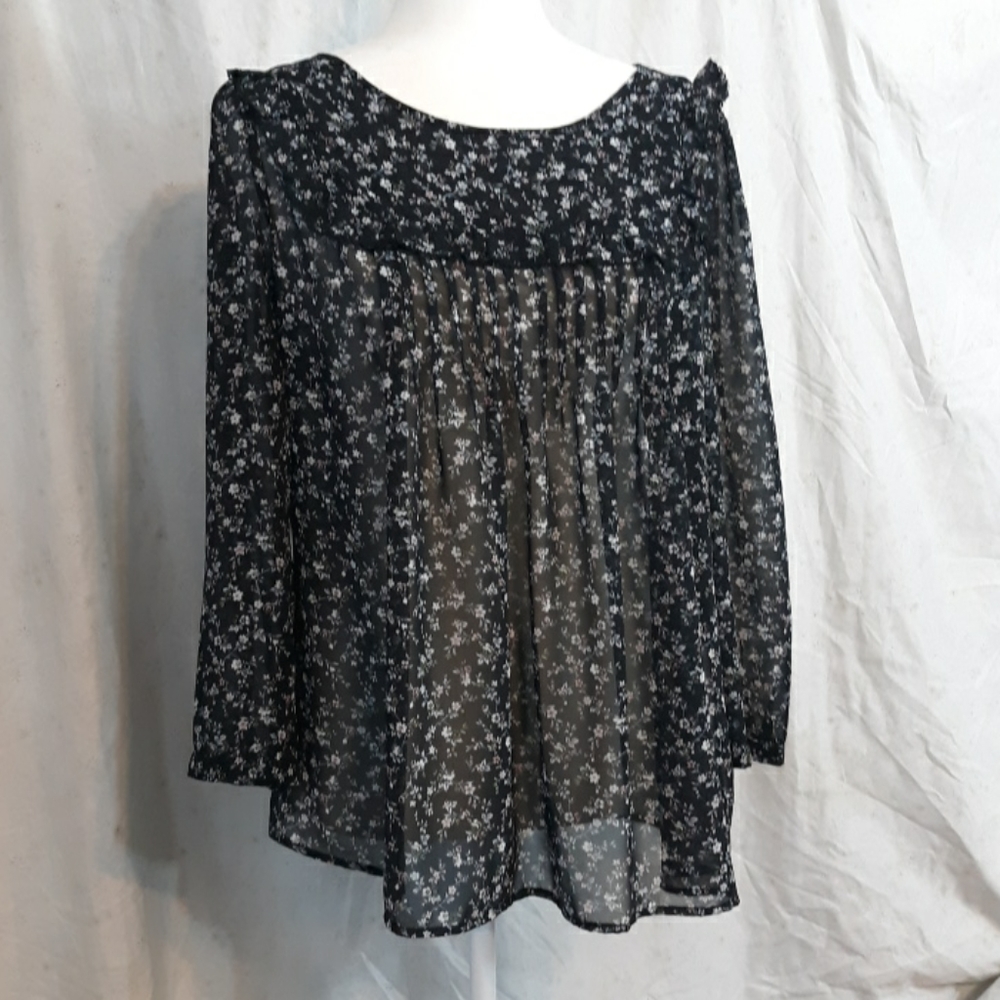 Gap womens medium floral blouse